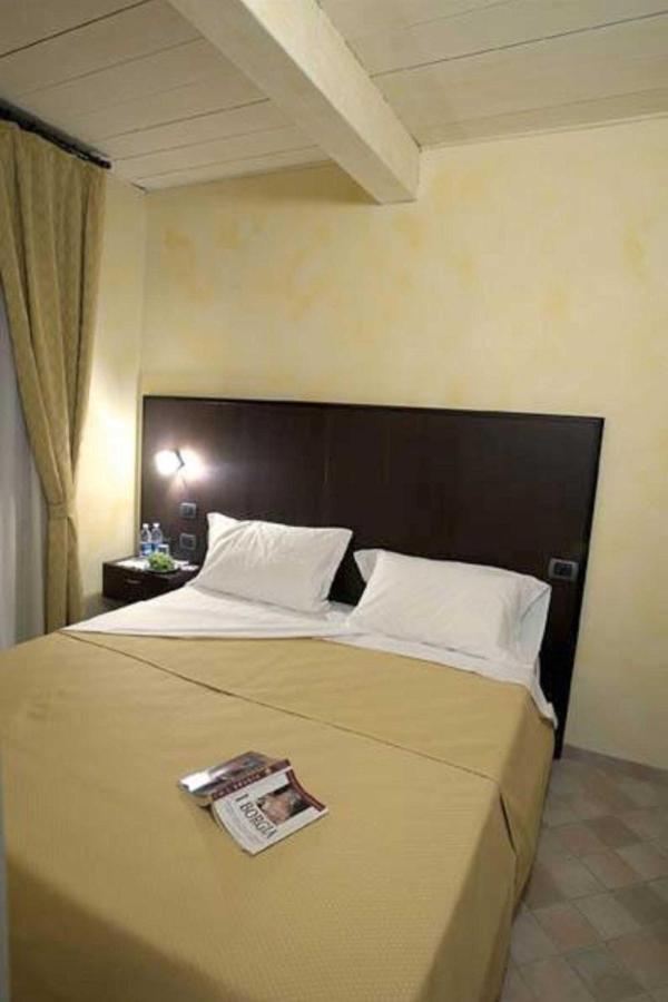 Affittacamere Il Pagliericcio แฟร์รารา ภายนอก รูปภาพ