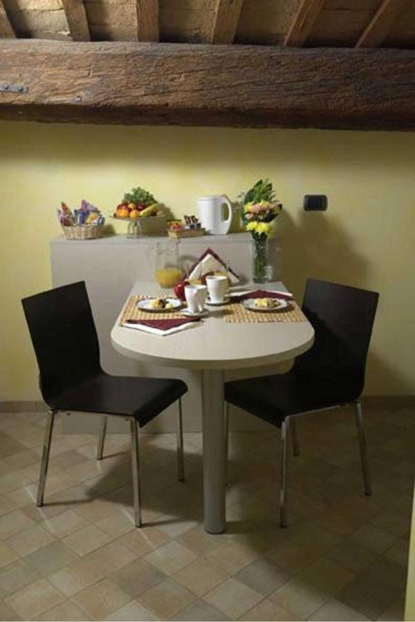 Affittacamere Il Pagliericcio แฟร์รารา ภายนอก รูปภาพ